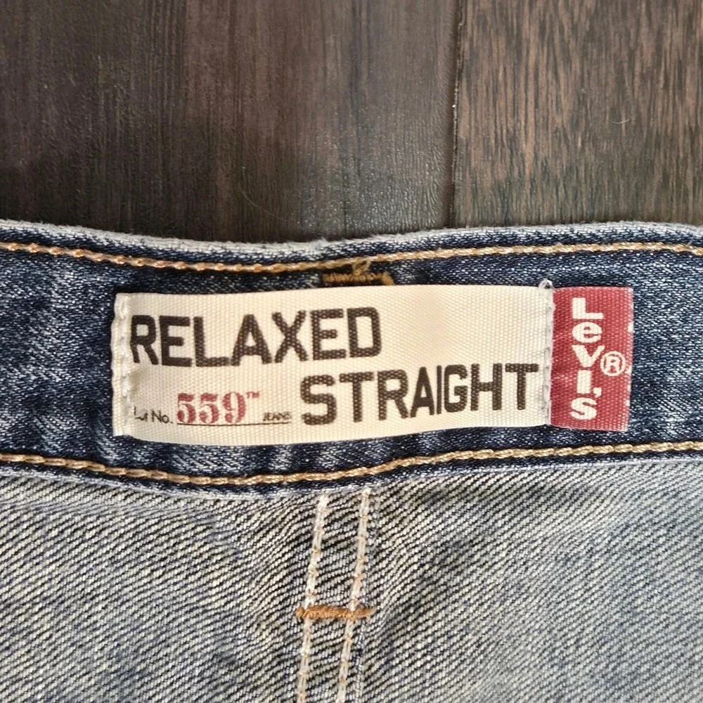 Vintage Y2K Levis 559 Denim Jeans 36x30  Distressed Relaxed Straight Hi-rise
